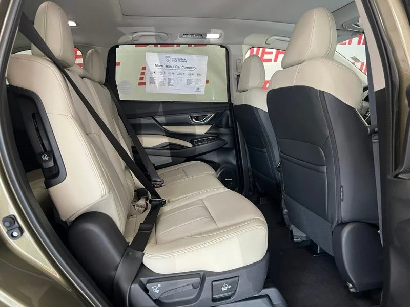 New 2026 AUTUMN GREEN METALLIC Subaru Limited 8-Passenger image 11