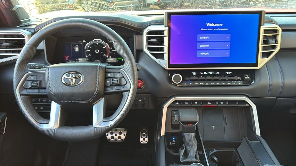 2025 Toyota Sequoia Platinum - Photo 9