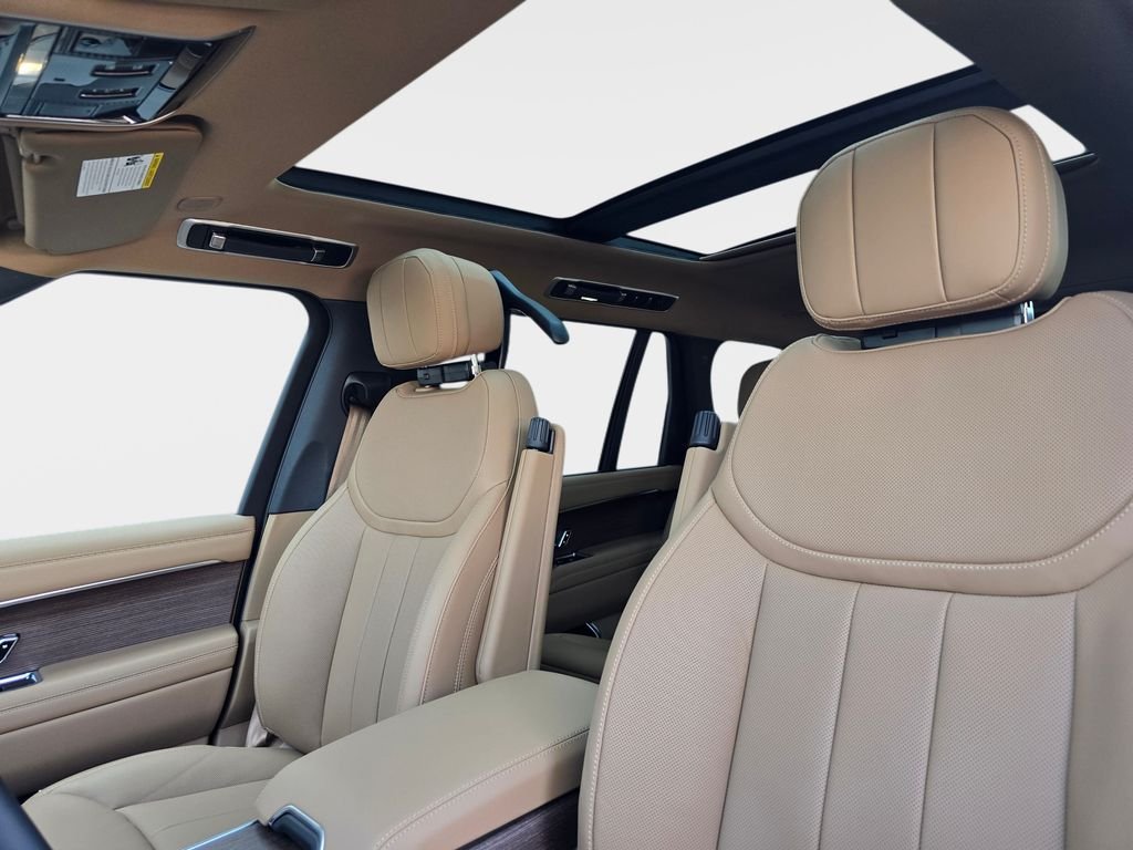 New 2026 Varesine Blue LAND ROVER SE LWB 7-Seats / V8 image 31