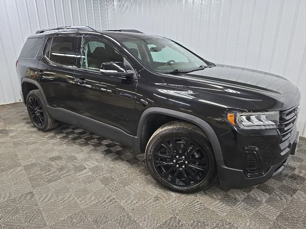 Used 2023 Ebony Twilight Metallic GMC SLE image 7