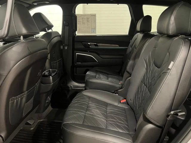 Used 2024 Gray Kia SX X-Line image 21
