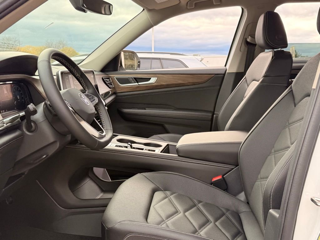 2026 Volkswagen Atlas SE - Photo 9
