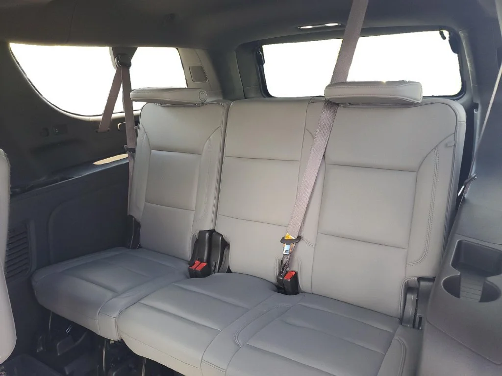 Used 2023 Sterling Metallic GMC SLT image 28