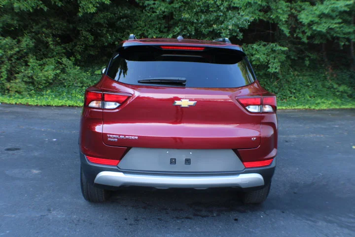 Used 2025 Crimson Metallic Chevrolet LT image 14