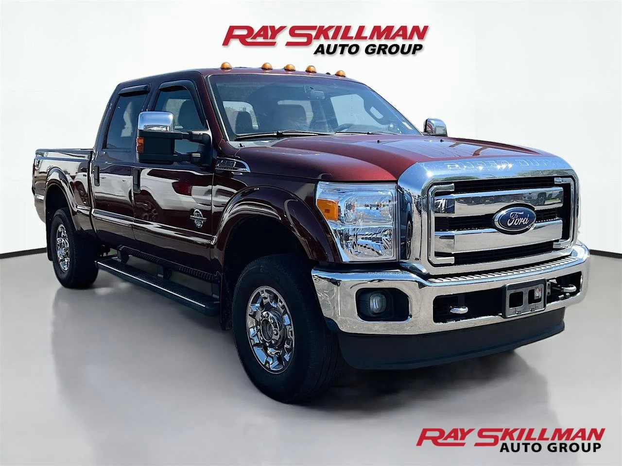 Used 2015 Red Ford XLT image 1