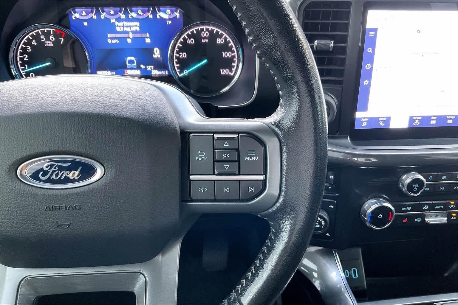 Used 2022 Atlas Blue Metallic Ford XLT image 23