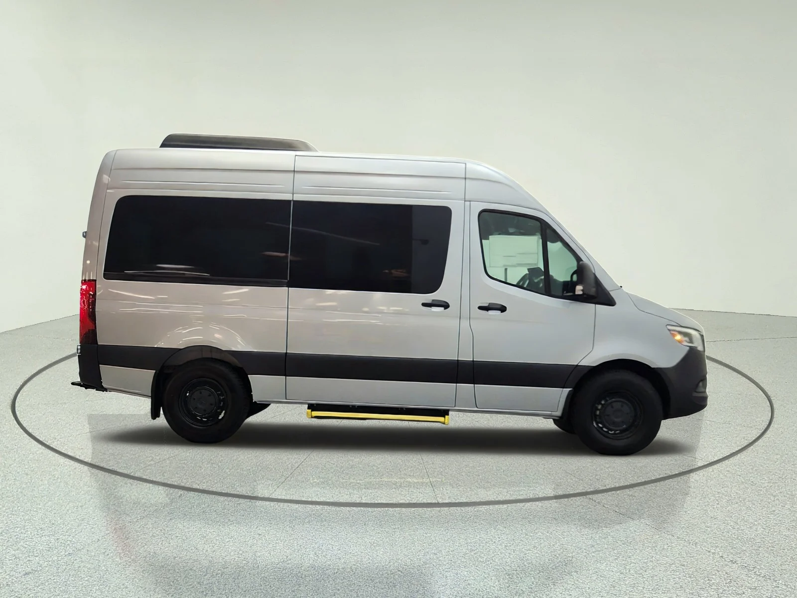 New 2026 Hightech Silver Mercedes-Benz  image 4