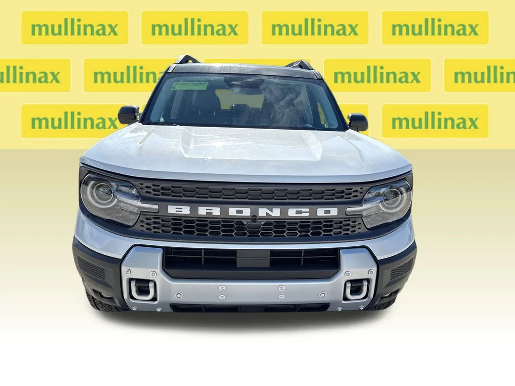 New 2025 White Ford Badlands image 14