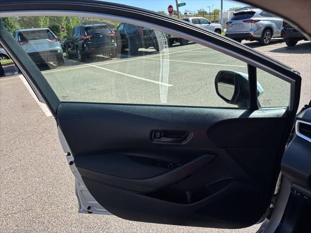 Certified Used 2024 SILVER ME. Toyota  image 34