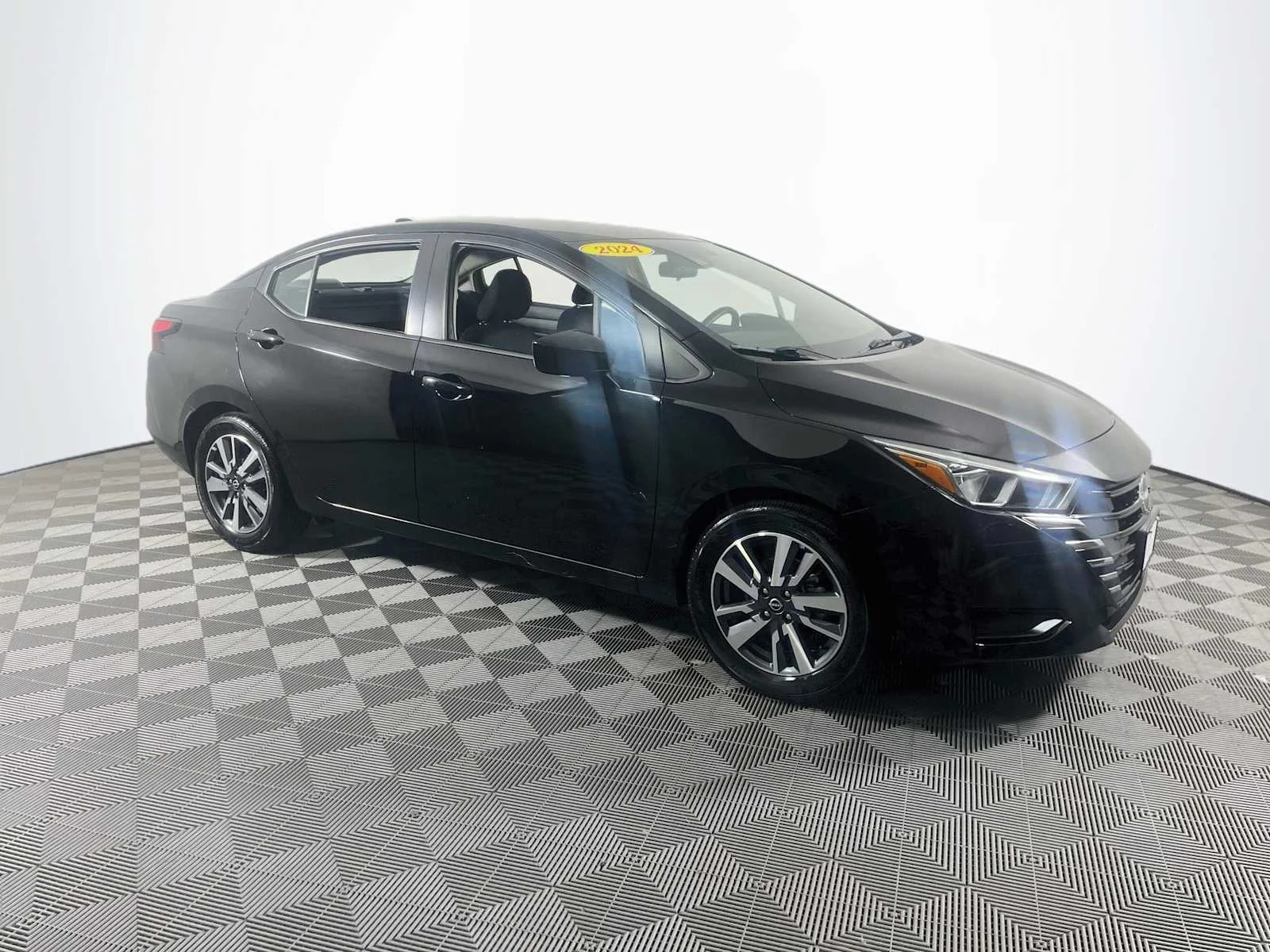 Used 2024 Super Black Nissan SV image 3