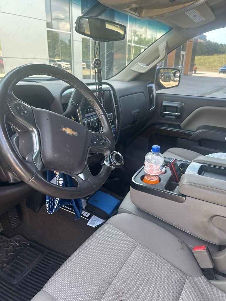 Used 2017 Blue Chevrolet LT image 6
