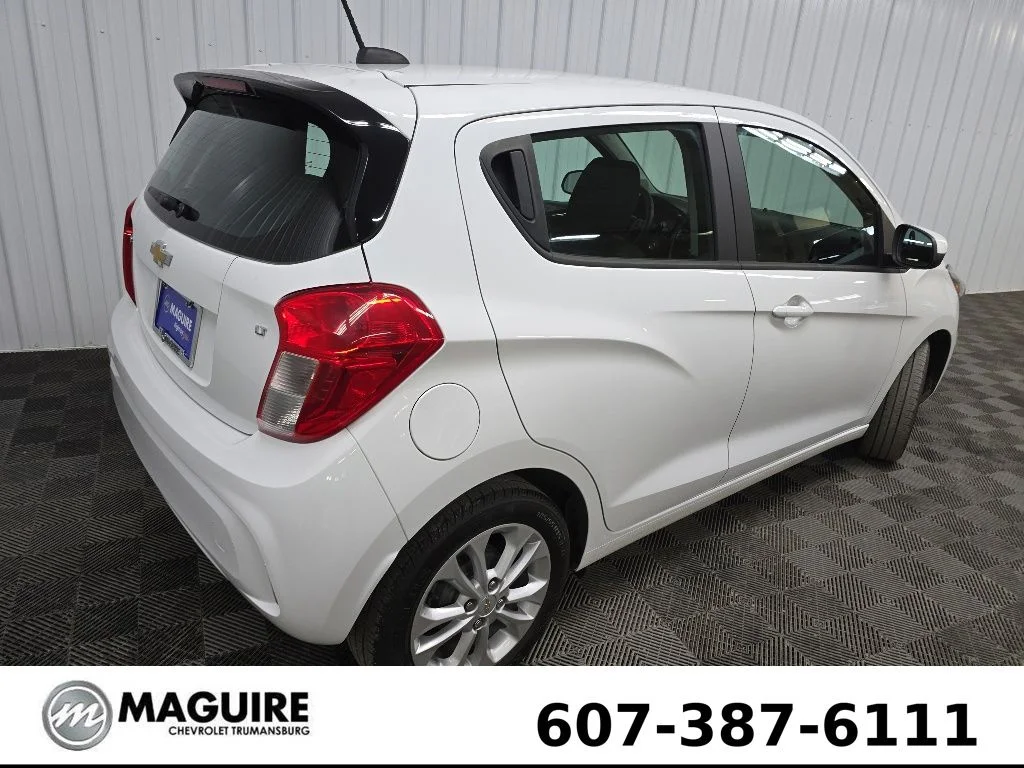 Used 2020 Summit White Chevrolet 1LT image 10