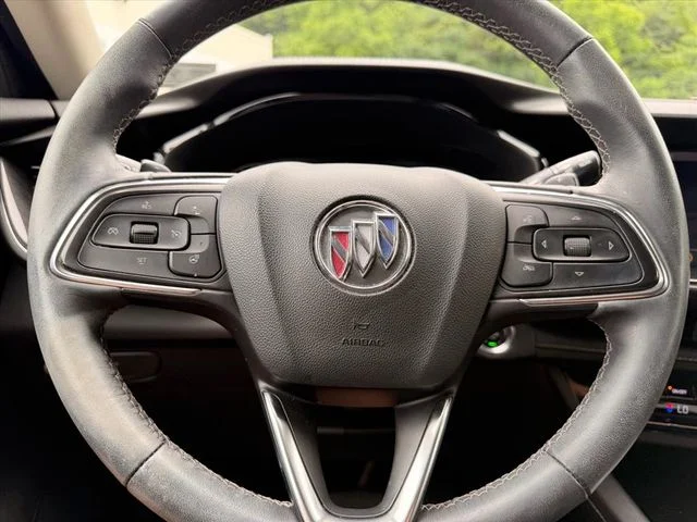 Used 2022 Brown Buick Preferred image 15