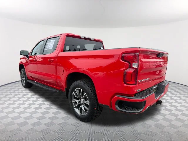Used 2023 RED HOT Chevrolet RST image 7