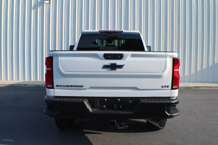 Used 2026 Summit White Chevrolet LTZ image 19
