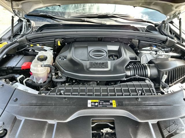 Used 2021 White Jeep Summit image 20