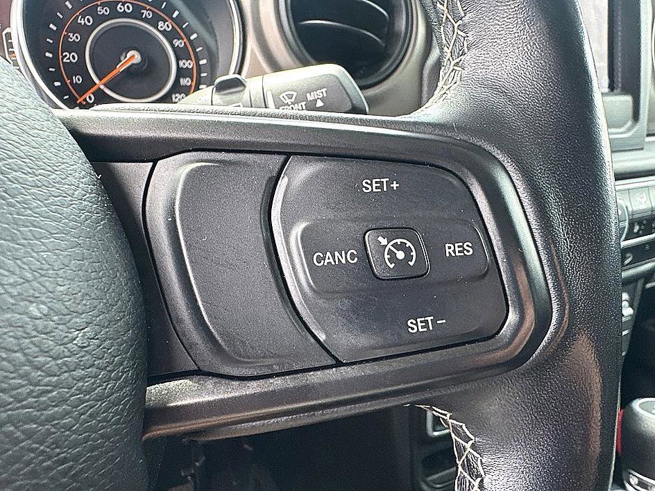 Used 2020 Ocean Blue Metallic Clearcoat Jeep Freedom image 20
