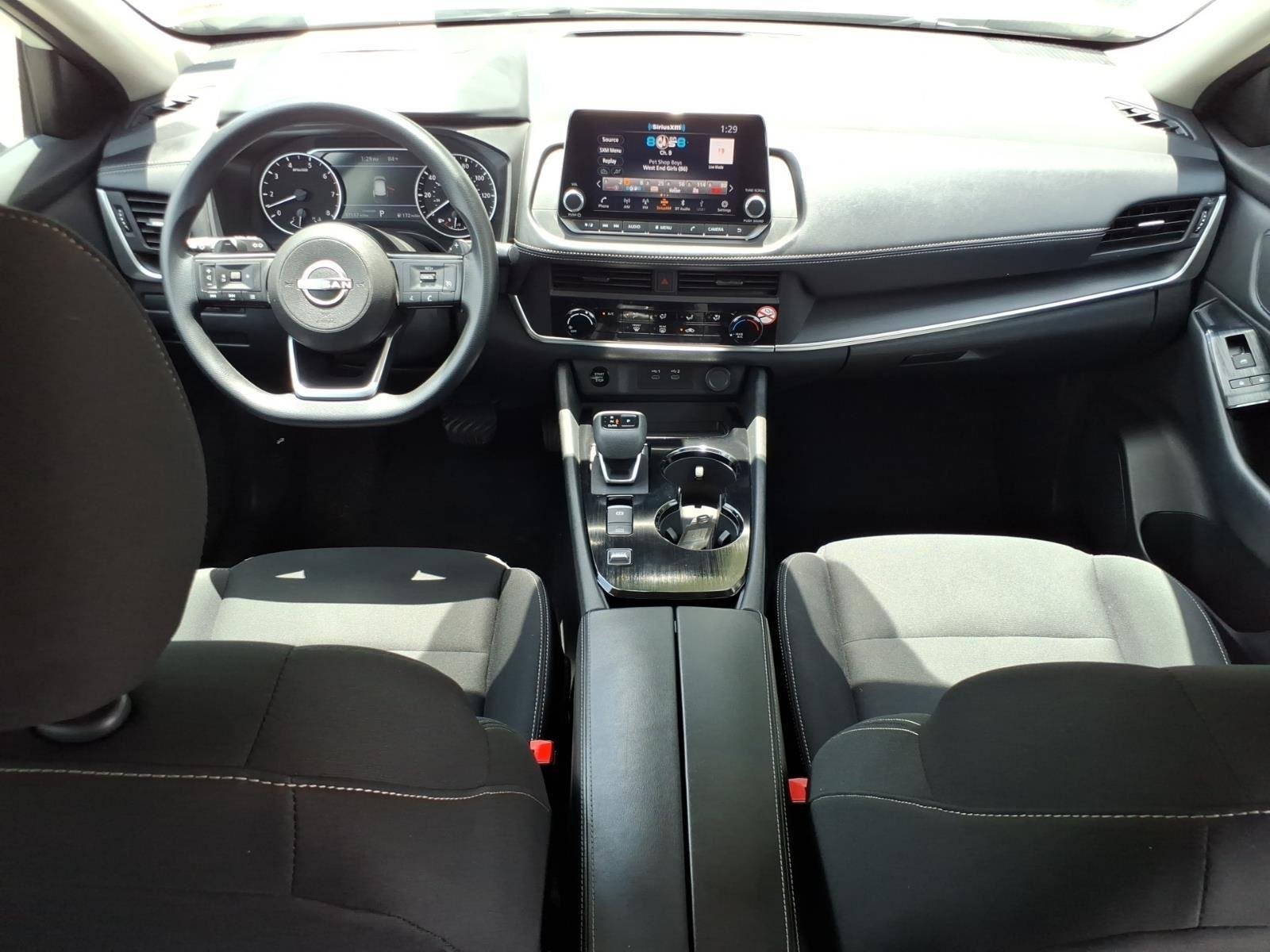 Used 2024 Glacier White Nissan S image 21