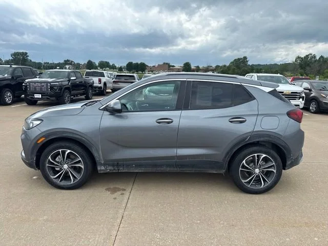 Used 2022 Satin Steel Metallic Buick Select image 6