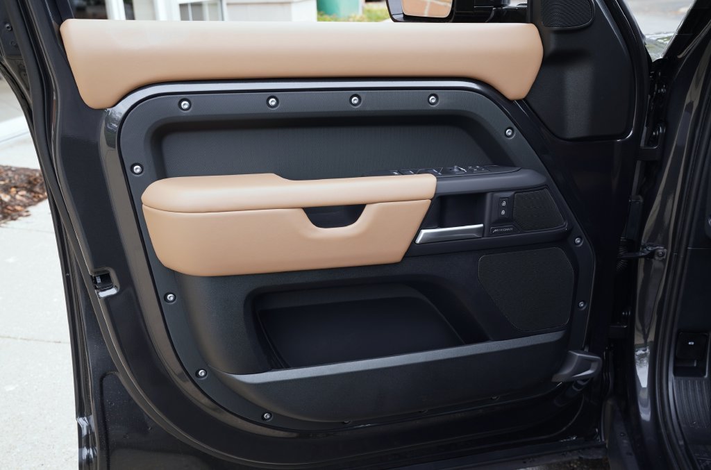 New 2026 Carpathian Grey Land Rover S image 10