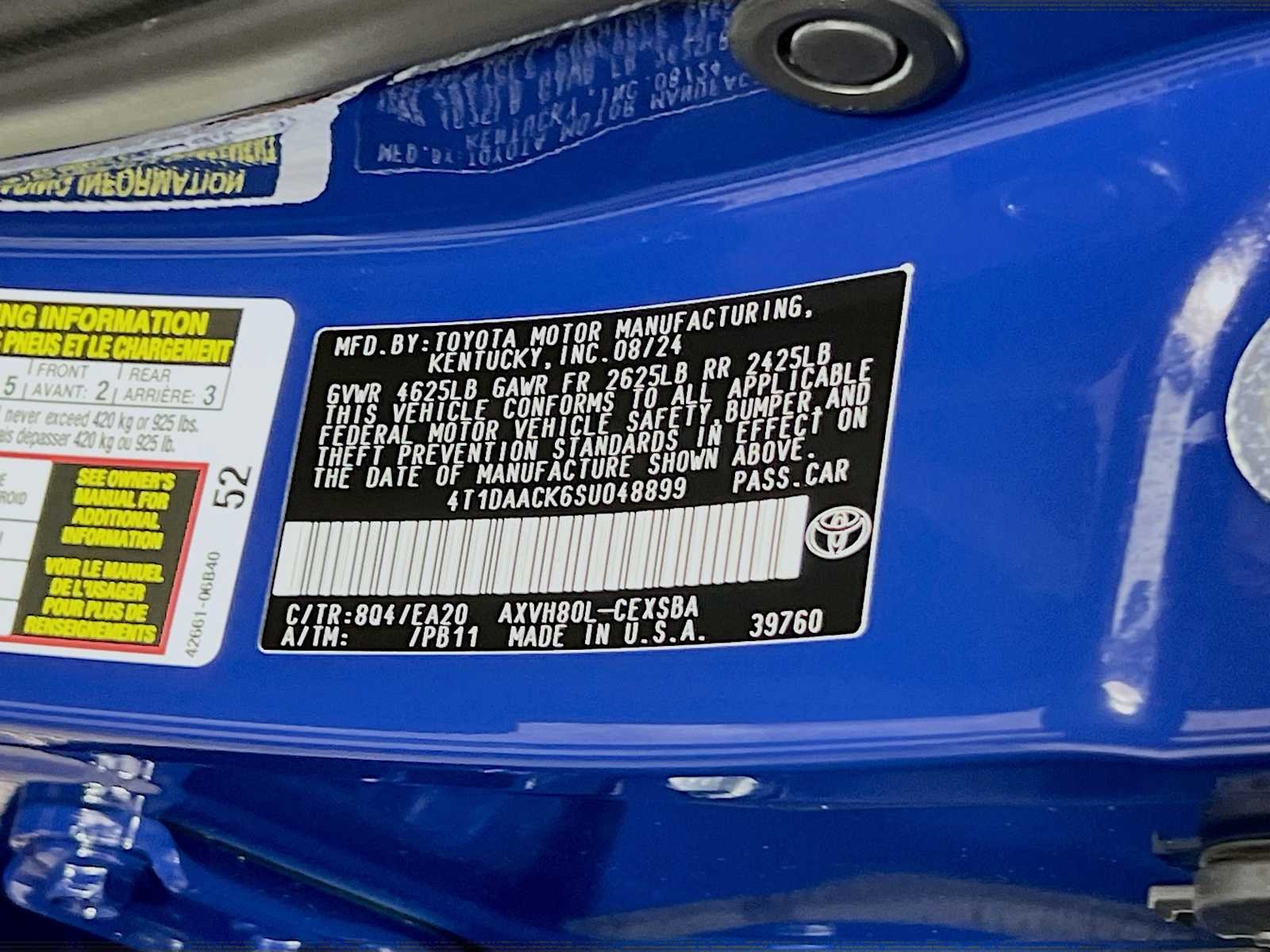 Used 2025 Reservoir Blue Toyota SE image 31