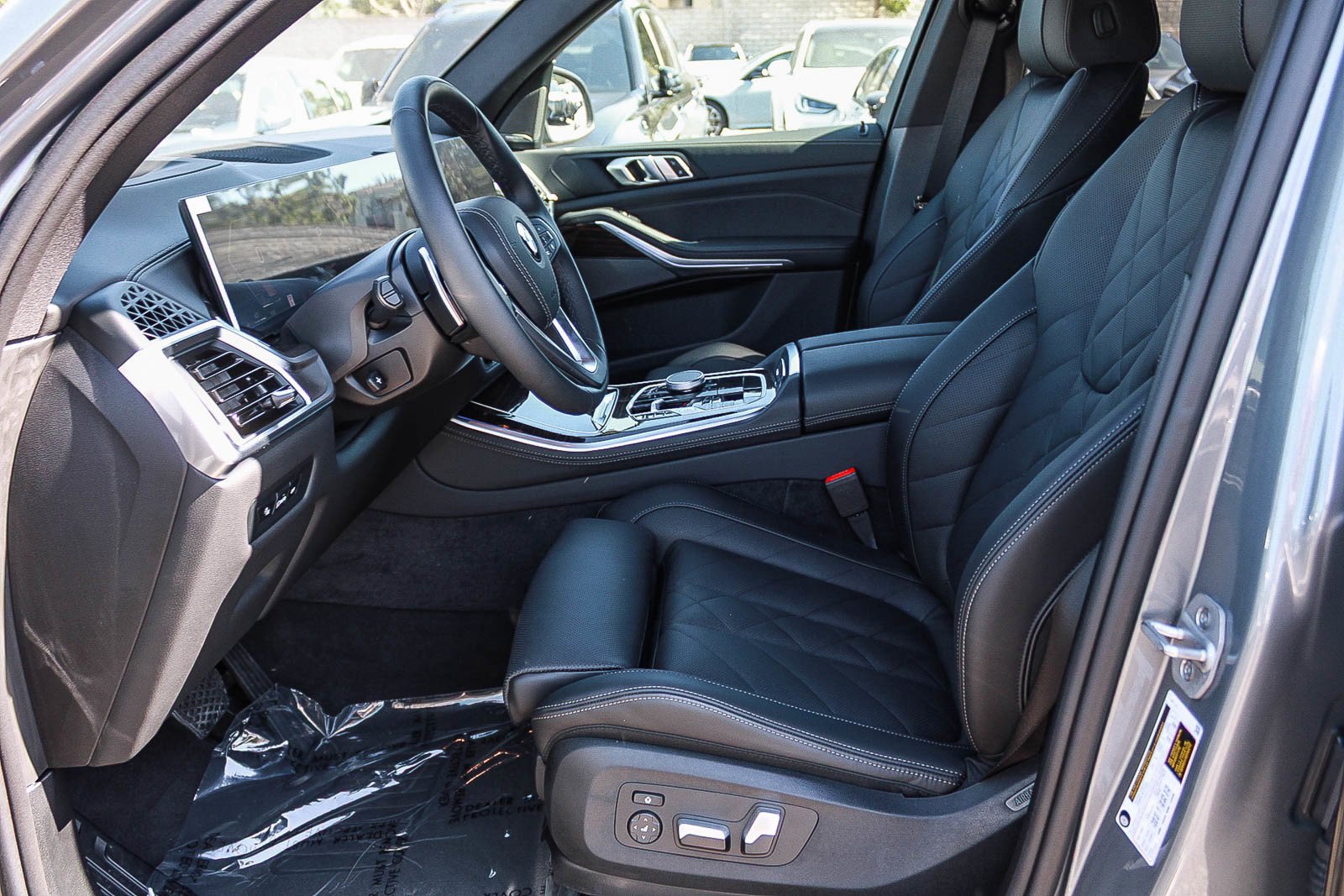 2026 BMW X5 40i - Photo 15