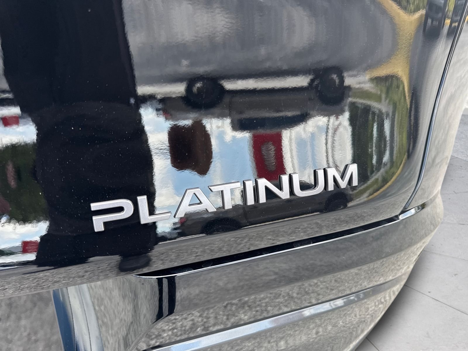 New 2026 Black Nissan Platinum image 49