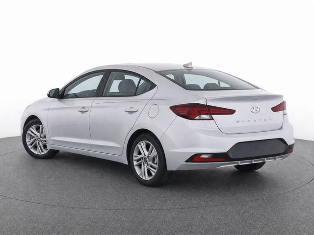 Used 2019 Silver Hyundai Value Edition image 2