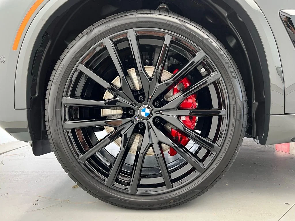 New 2026 Dravit Grey Metallic BMW xDrive40i image 23