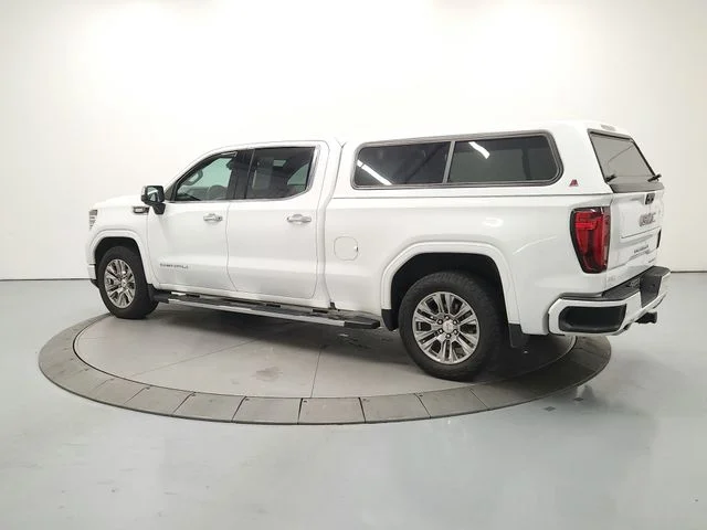 Used 2023 White GMC Denali image 6