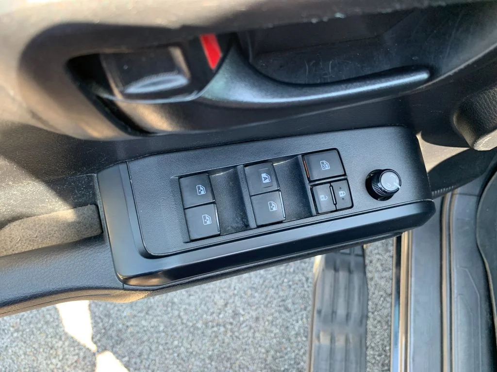 Used 2022 Black Toyota SR image 13