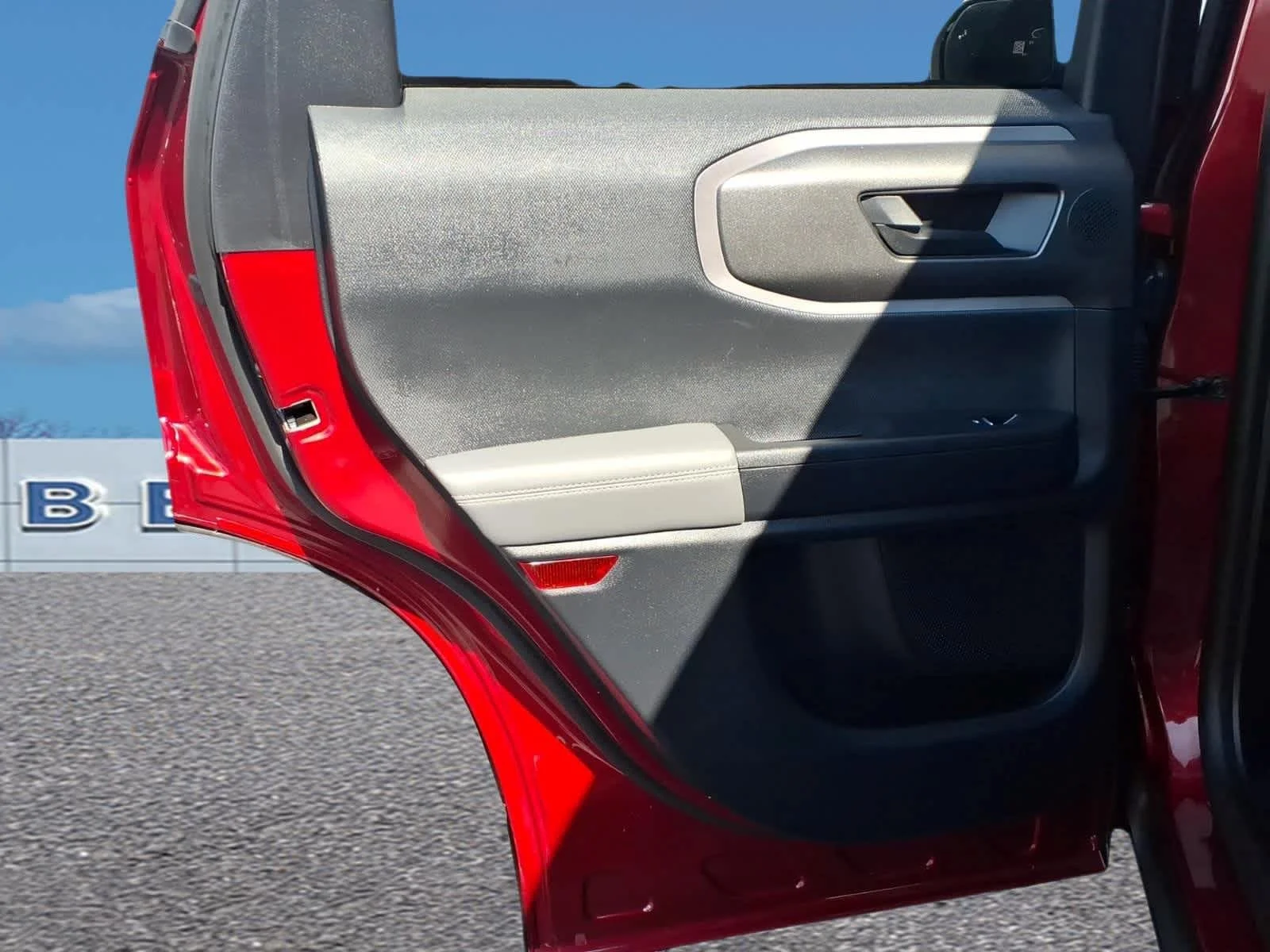 Used 2025 Ruby Red Metallic Tinted Clearcoat Ford Badlands image 28