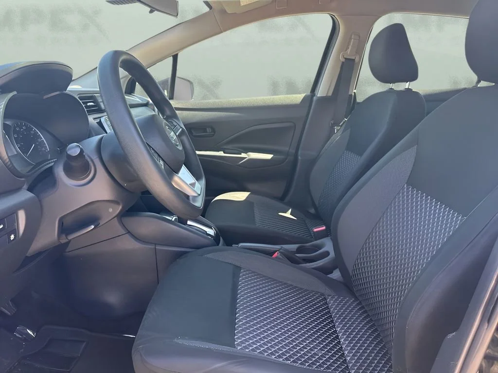Used 2020 Black Nissan S image 9