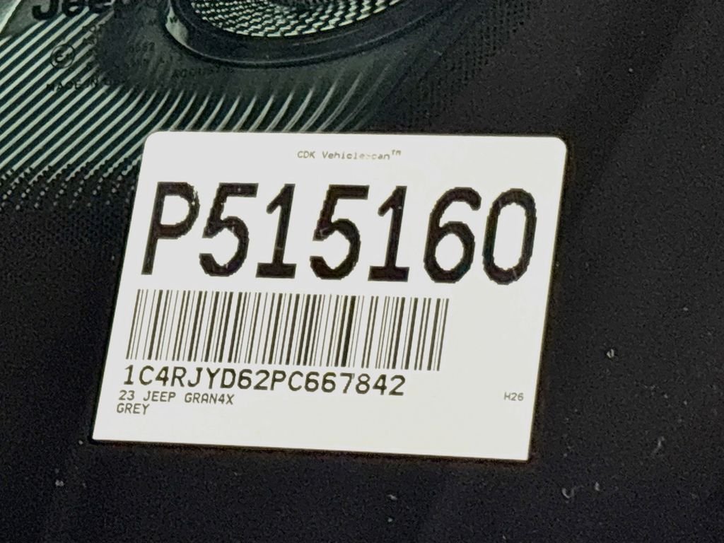Certified Used 2023 Gray Jeep Overland 4xe image 27