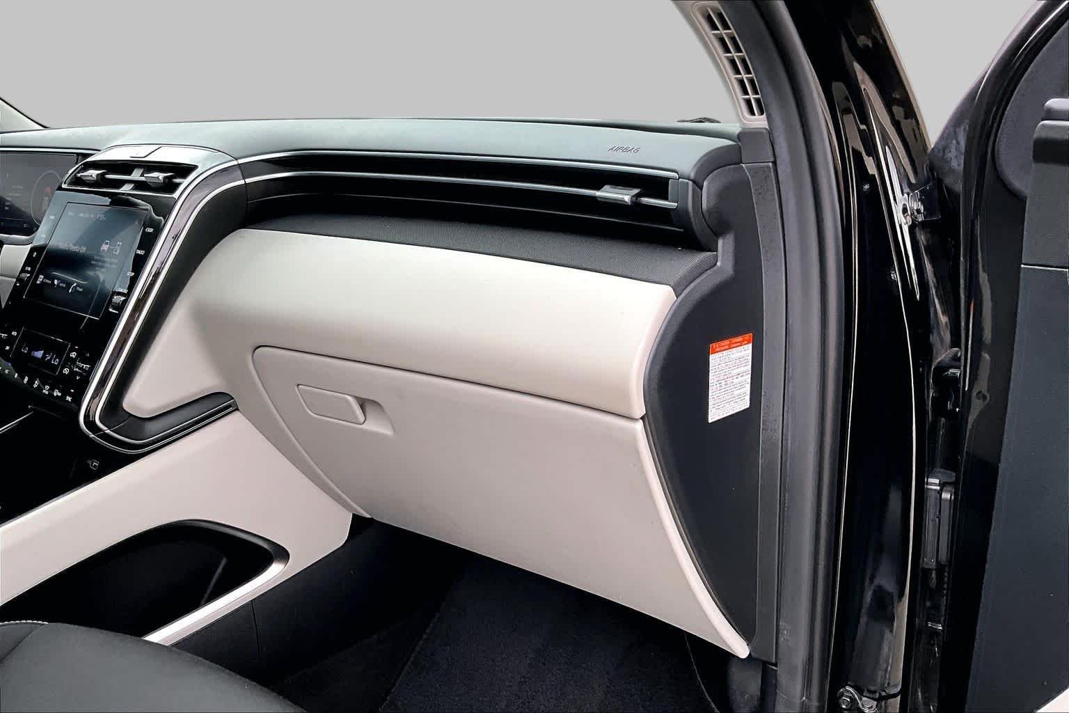 Used 2022 Phantom Black Hyundai SEL Convenience image 17