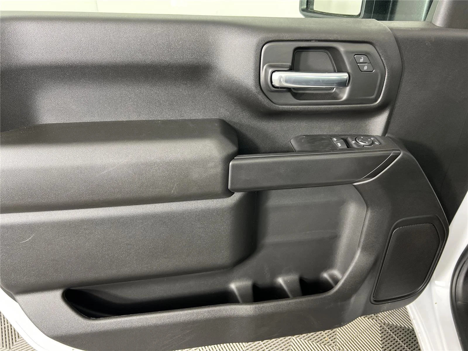2026 GMC Sierra 2500HD Pro - Photo 8
