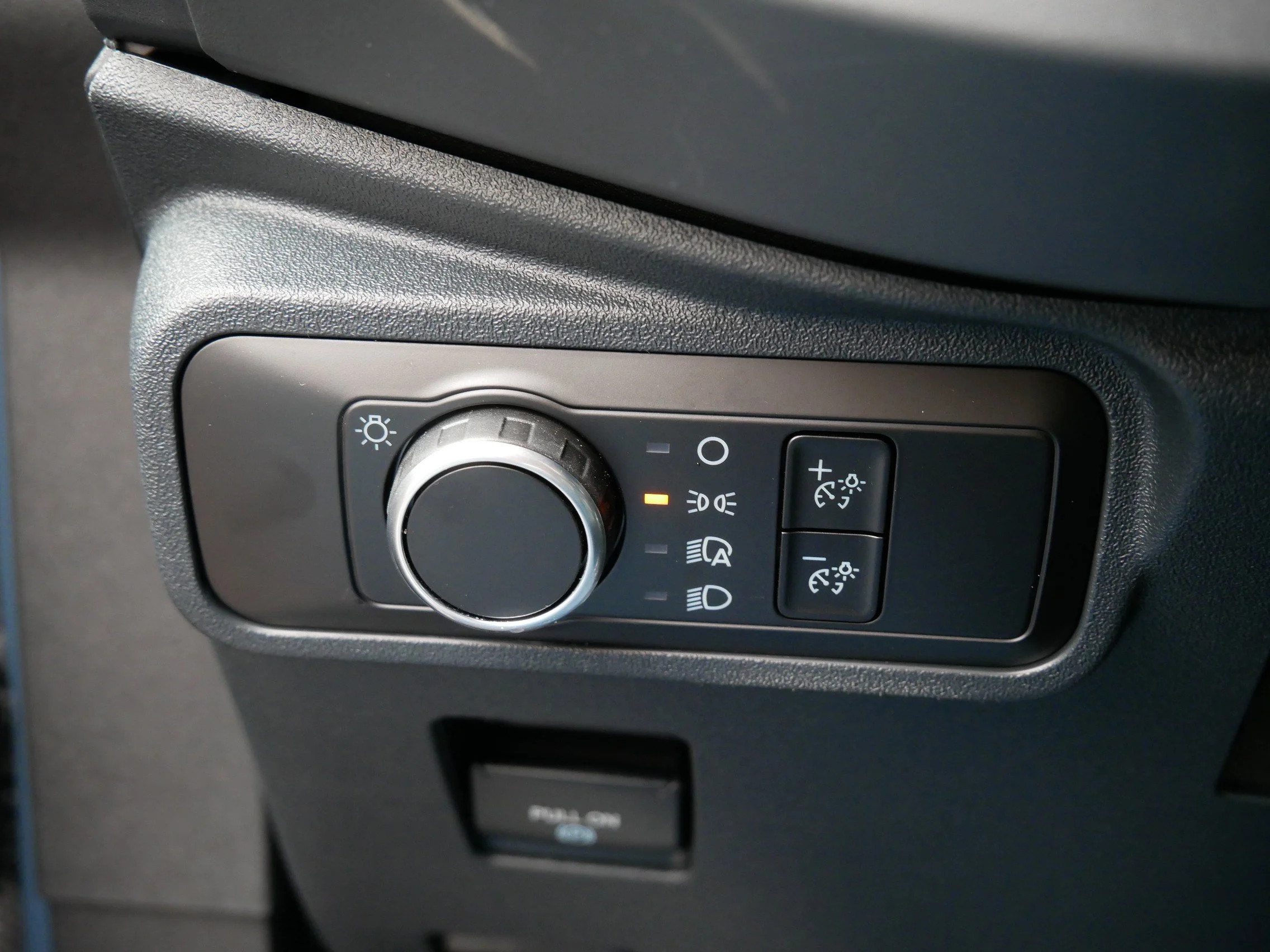 New 2025 Azure Gray Metallic Ford Base image 26