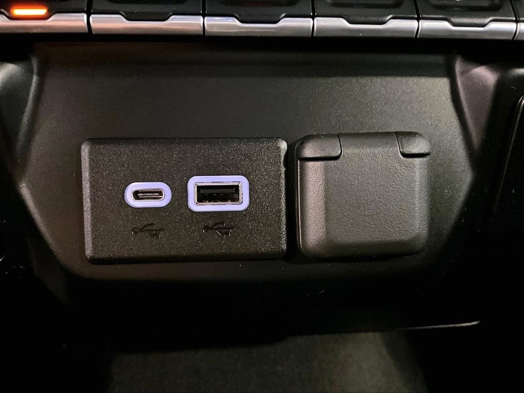 Used 2019 Blue Chevrolet RST image 26
