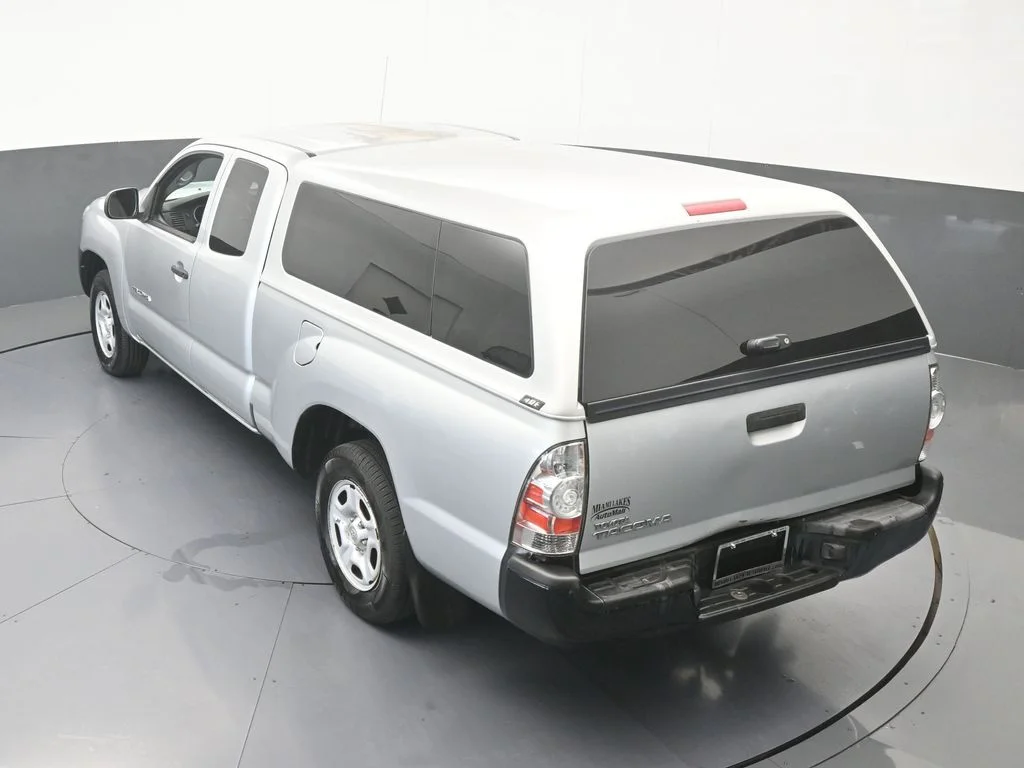 Used 2007 Silver Streak Mica Toyota Base image 42
