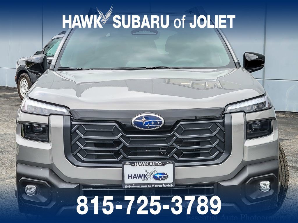 Used 2026 River Rock Pearl Subaru Limited image 4