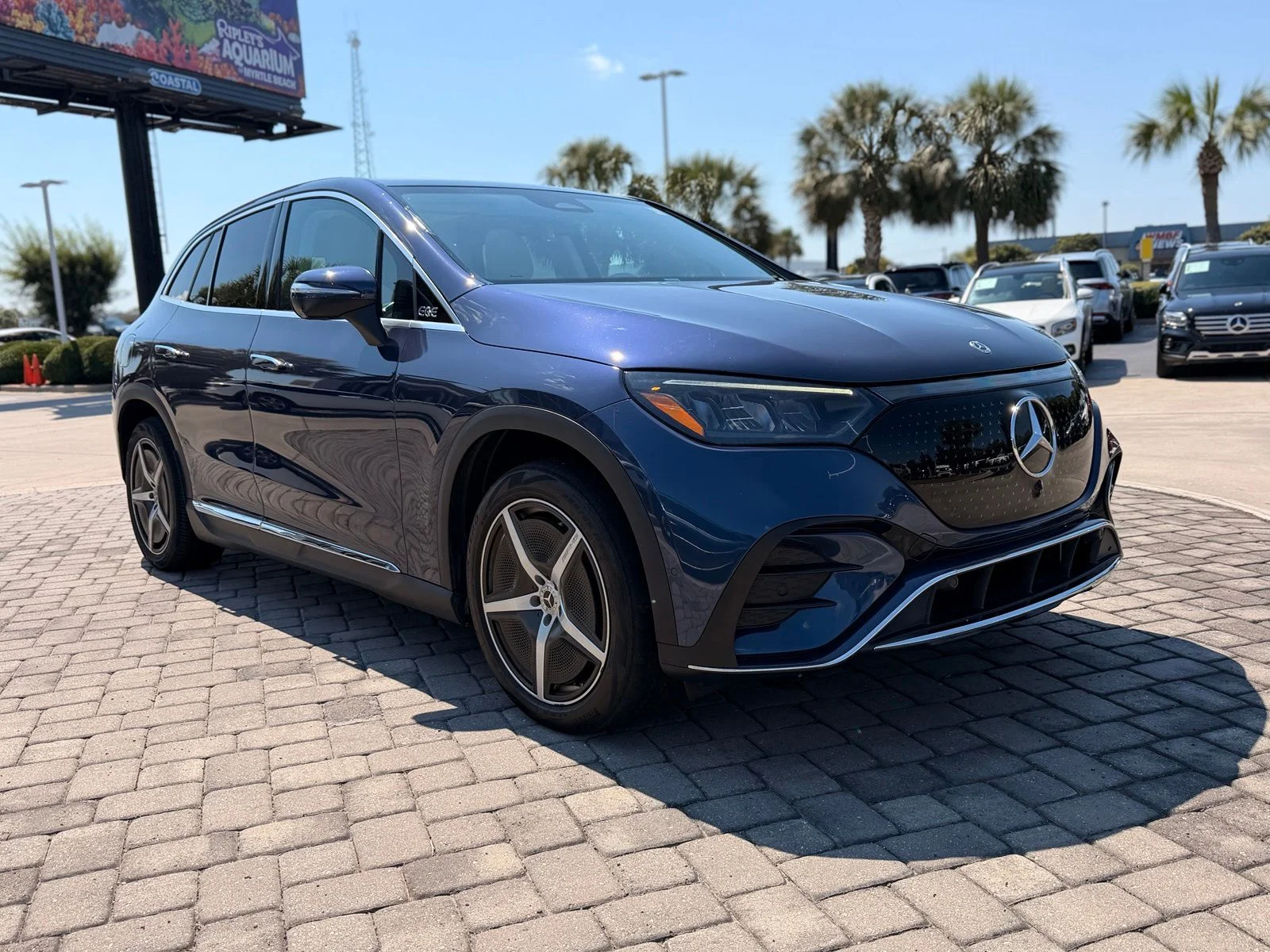 Used 2023 Twilight Blue Metallic Mercedes-Benz 500 SUV image 7