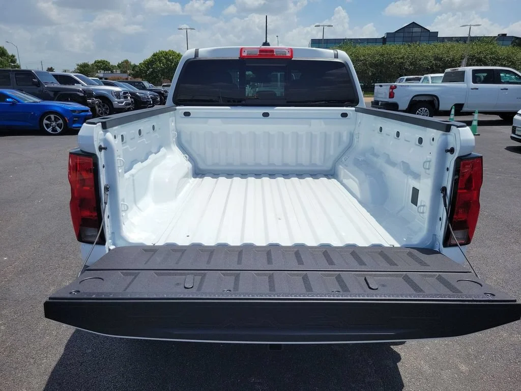 New 2026 Summit White Chevrolet Trail Boss image 26