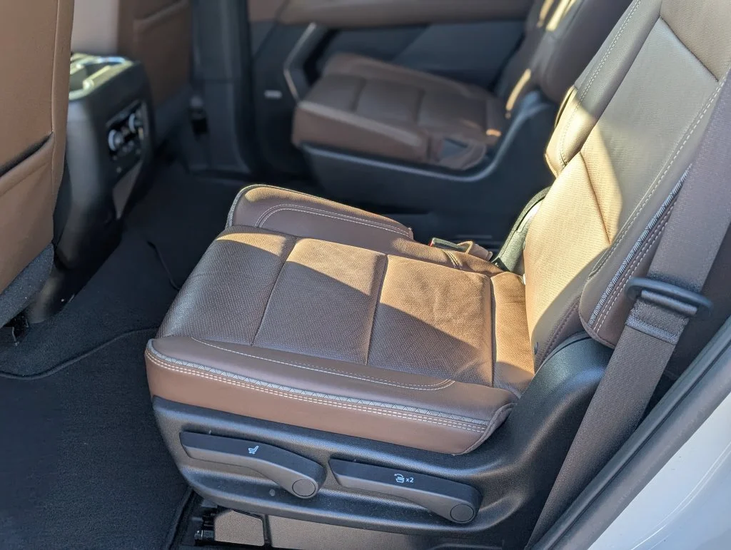 Used 2021 Beige Chevrolet High Country image 35