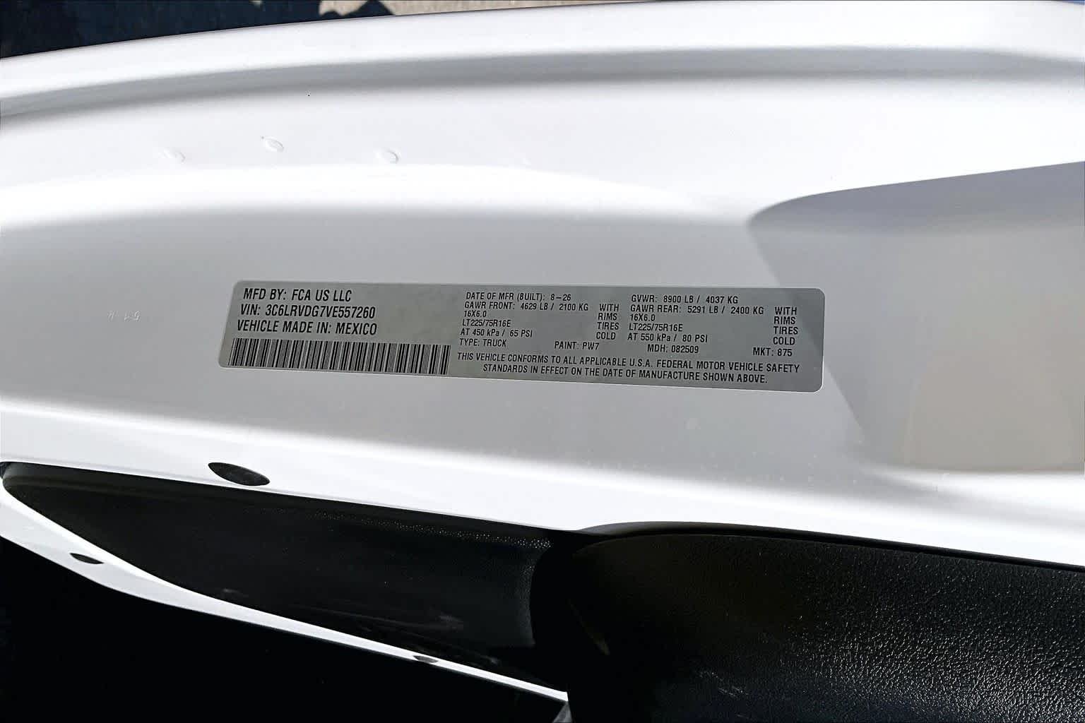 New 2027 Bright White Clearcoat RAM Tradesman image 21