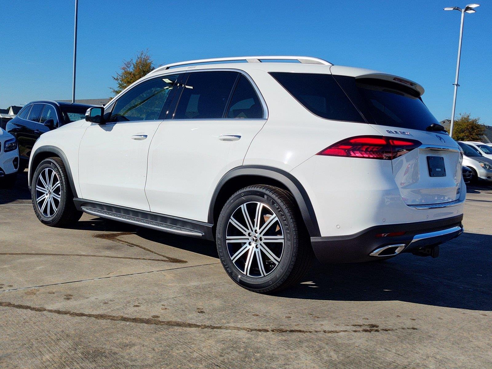 Used 2026 Polar White Mercedes-Benz GLE 350 image 3