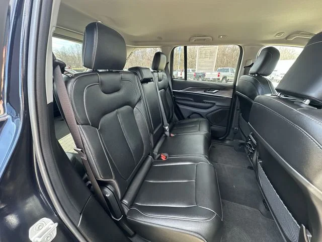 Used 2024 Black Jeep Limited image 29