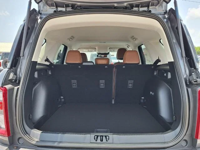 New 2026 Carbonized Gray Metallic Ford Outer Banks® image 44