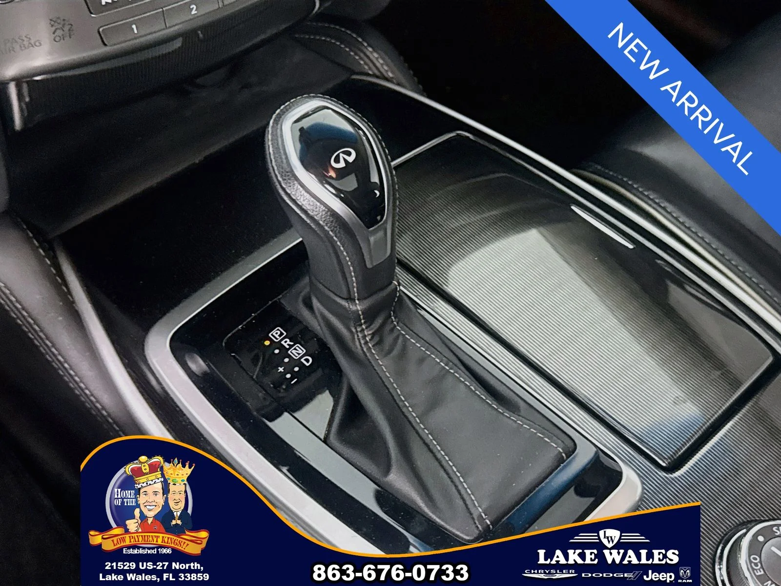 Used 2016 Blue INFINITI Base image 17