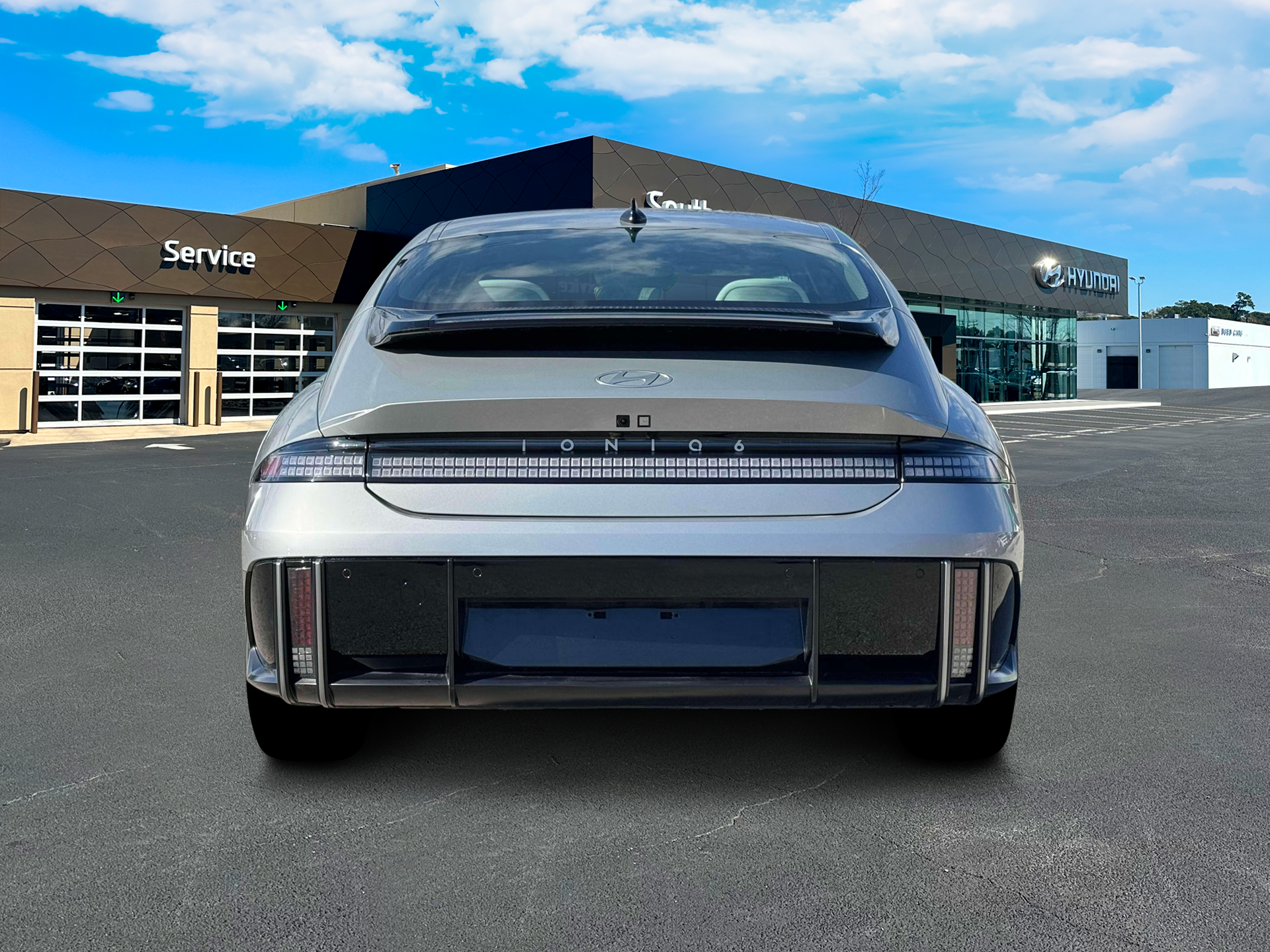 New 2024 Silver Hyundai SEL image 12