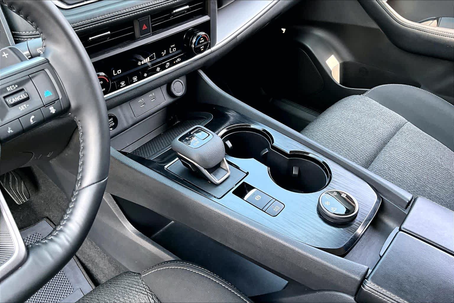 Used 2025 Gun Metallic Nissan SV image 16